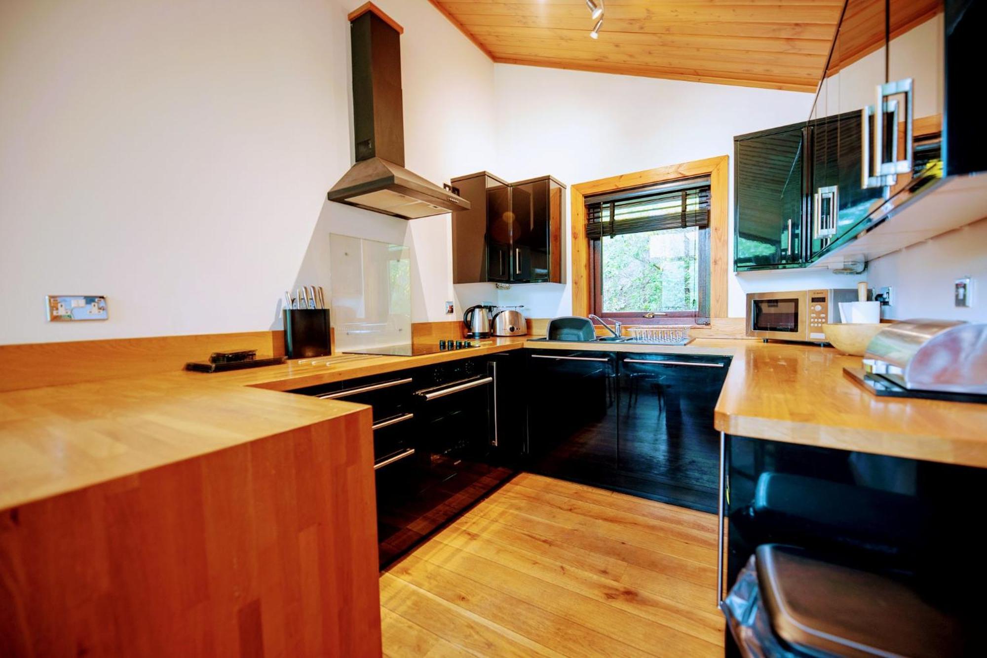 Loch Insh Chalets Ltd Кинкрейг Экстерьер фото