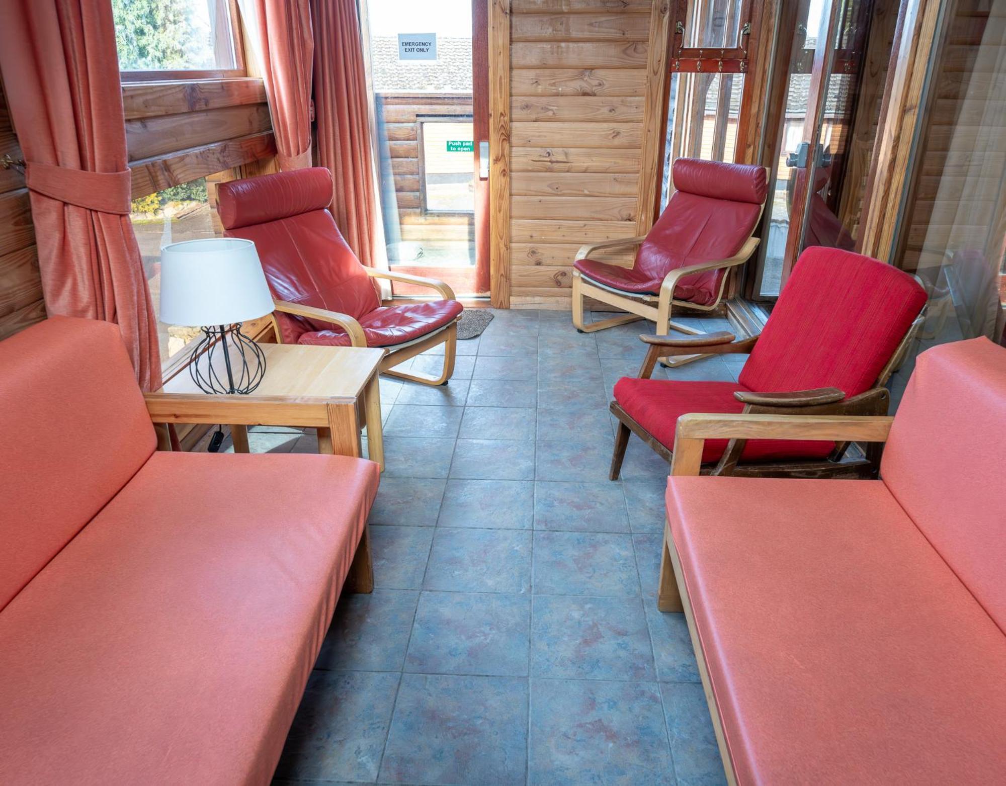 Loch Insh Chalets Ltd Кинкрейг Номер фото