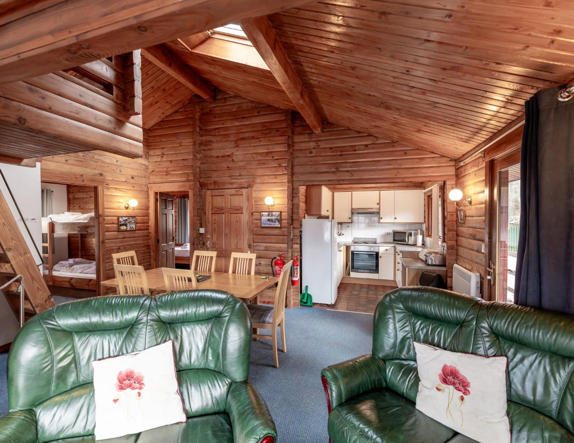 Loch Insh Chalets Ltd Кинкрейг Номер фото